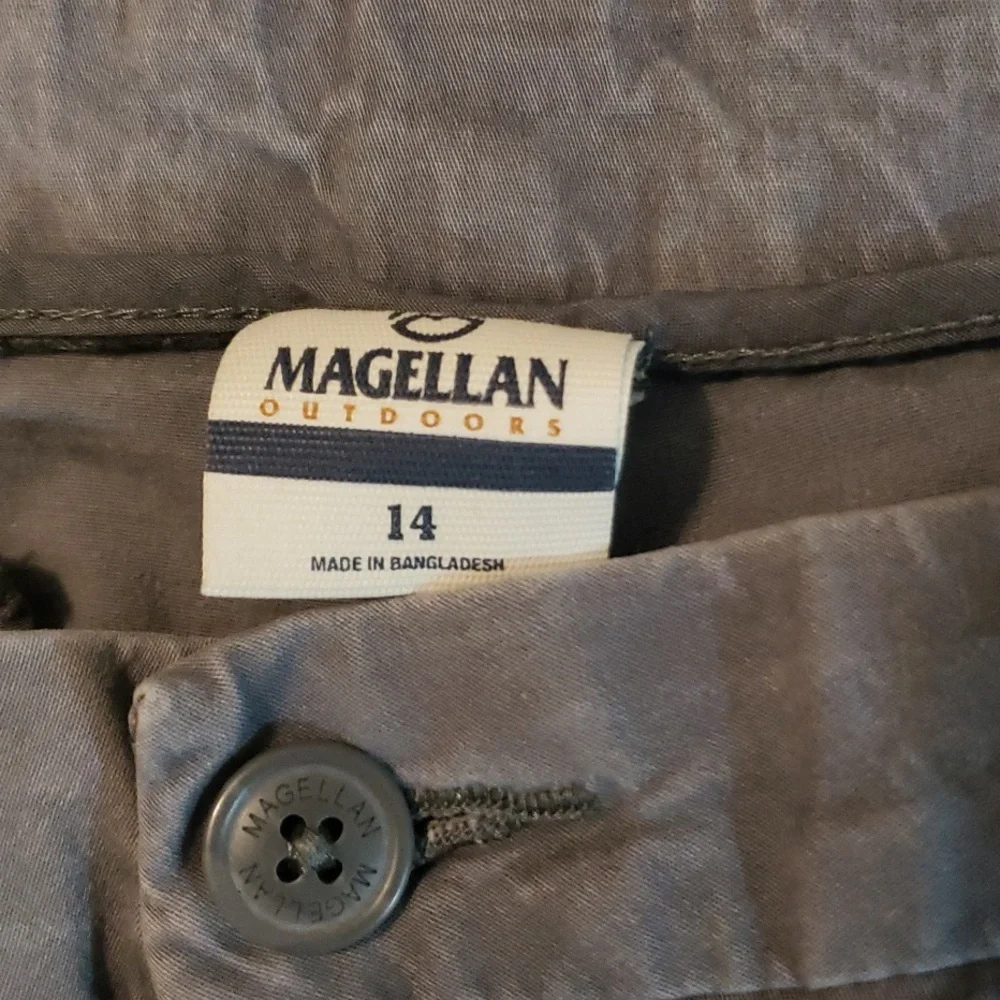 Womens Magellan Size 14 Knee Length Shorts,hiking,vacation,casual
